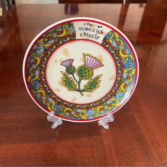 The Scottish Thistle Miniature 4" Bone China Collector Plate - Picture 5 of 7